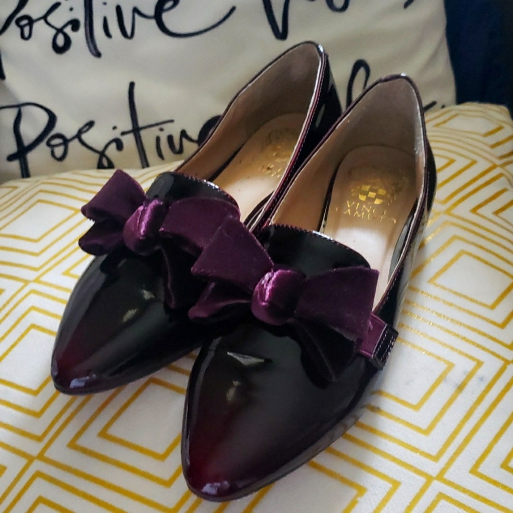 Vince Camuto* Burgundy color* Loafers size 6. - Picture 1 of 6